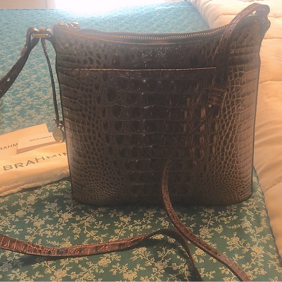 Like new Brahmin crossbody❌SOLD❌ - Picture 2 of 5